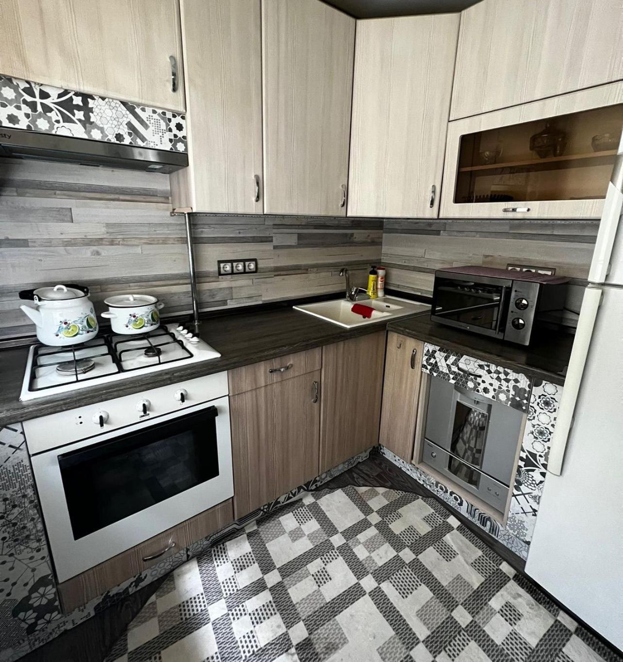 Apartmán Ахметова 12 Almaty Exteriér fotografie